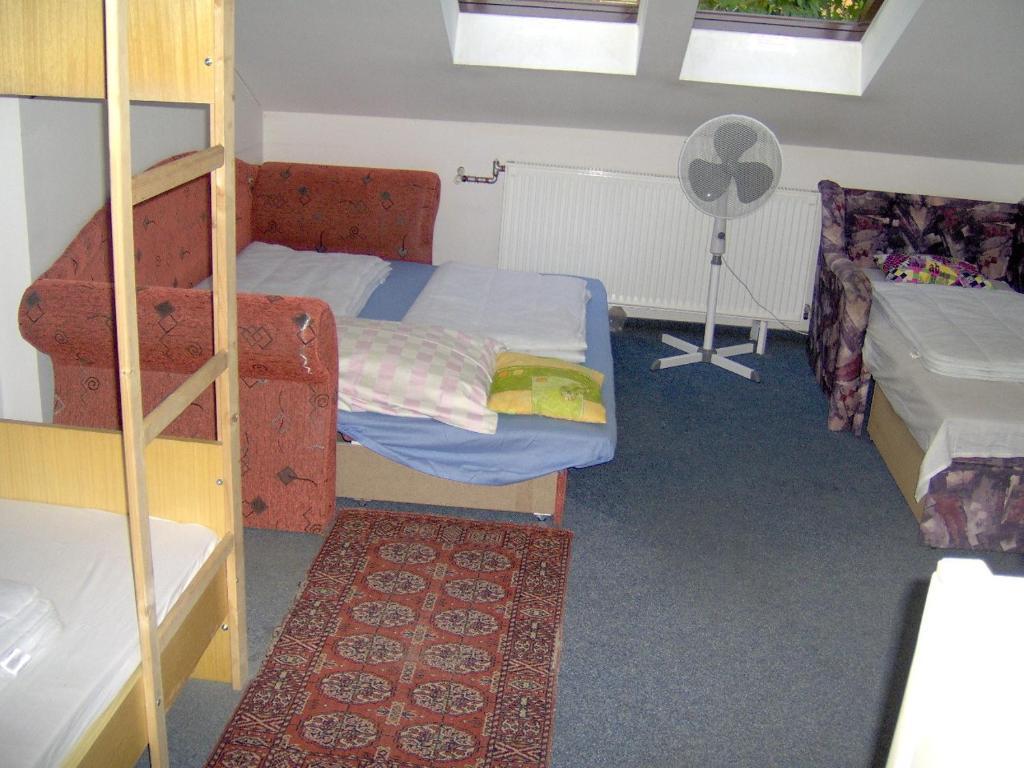 Ifi Hostel Pécs Quarto foto